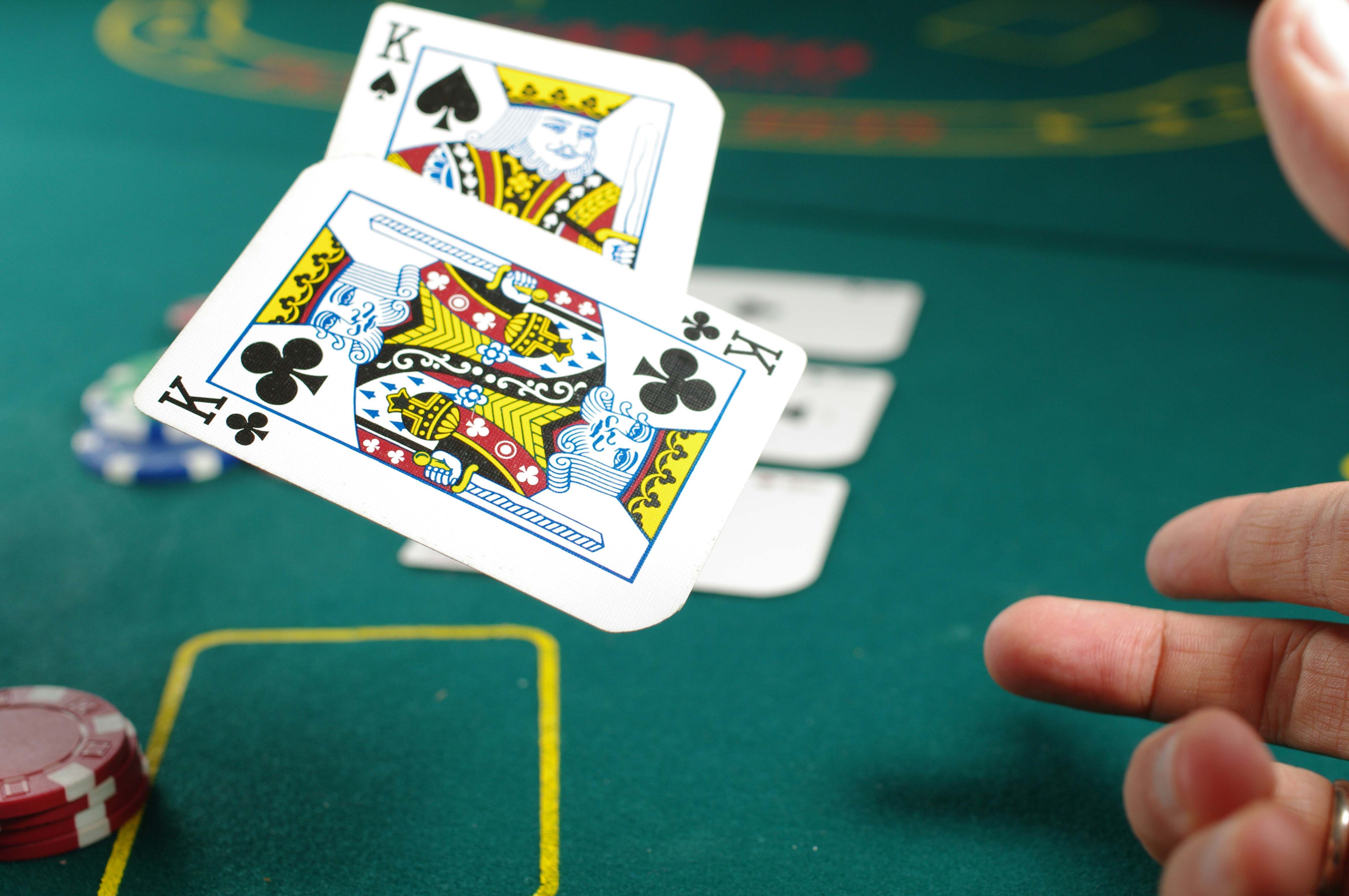 Czy gra na prawdziwe pienidze w kasynach jest bezpieczna?