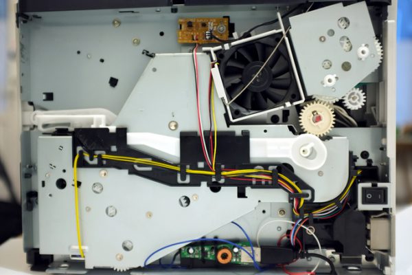 Drukarka skrywająca podrobioną stację bazową GSM Drukarka skrywająca podrobioną stację bazową GSM