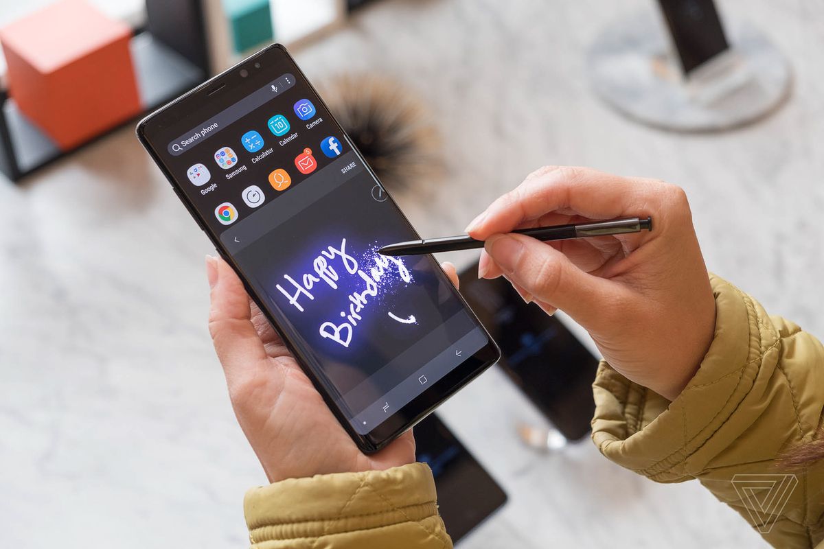 W kocu wyszed Samsung Galaxy Note 8. Specyfikacja