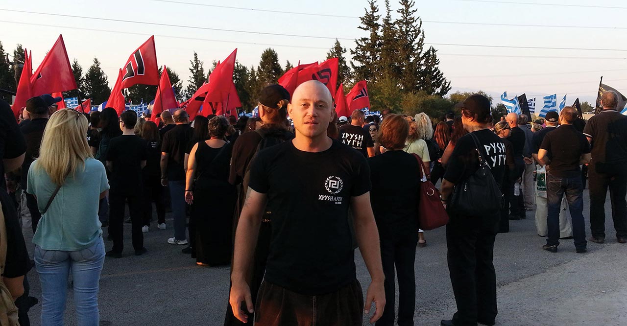 14 milion�w dolar�w kary dla wojuj�cego neonazisty