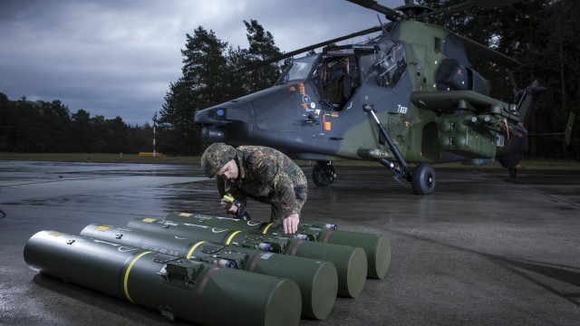 Francuzi pracują nad nowym pociskiem przeciwpancernym Francuzi pracują nad nowym pociskiem przeciwpancernym