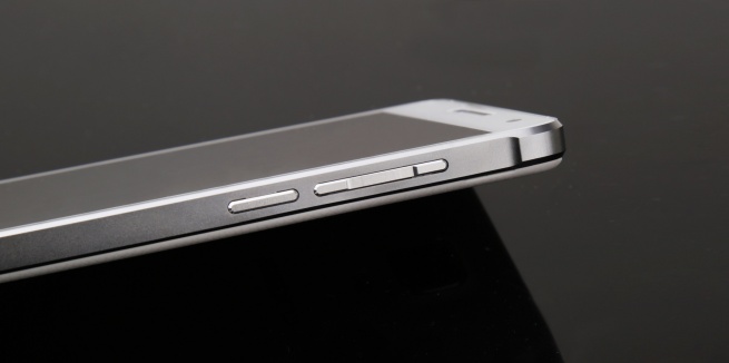 Przedstawiamy Smartfon Doogee DG750 Iron Bone