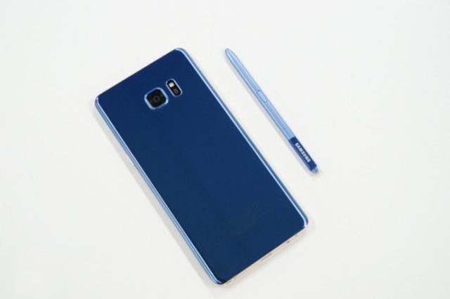 Wyciekł nowy wariant kolorystyczny Galaxy Note 8, Deep Sea Blue Wyciekł nowy wariant kolorystyczny Galaxy Note 8, Deep Sea Blue