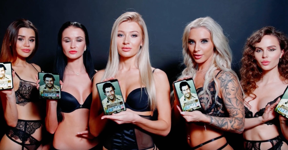 Brat Pablo Escobara chce nam wcisn�� Escobar Fold 2