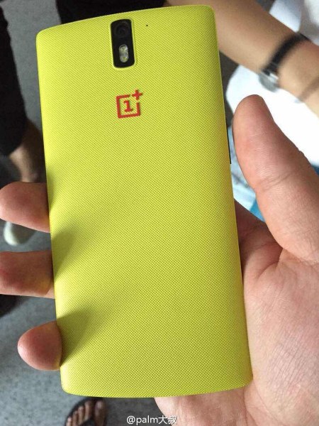 OnePlus One w kolorze tym