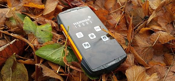 MyPhone Hammer Iron 2 - prosta i twarda budetwka 