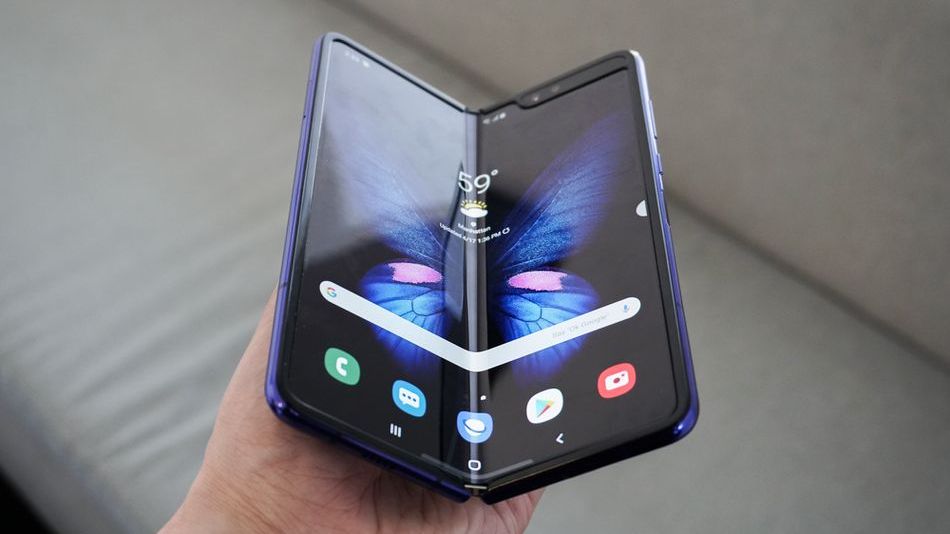 Filmik pokazuje Galaxy Folda skadanego i rozkadanego ponad sto tysicy razy
