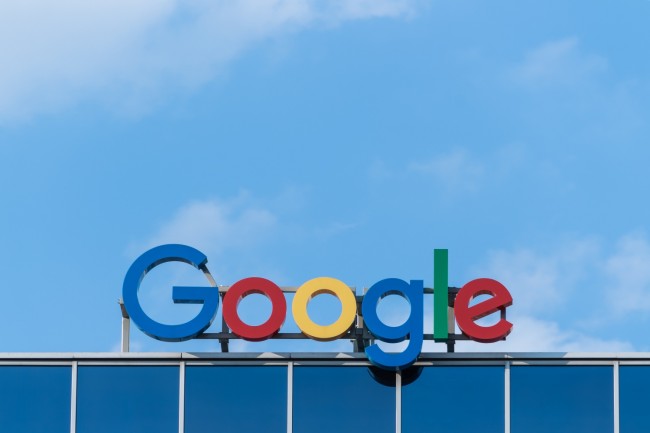 Google pracuje nad metodami wyciszenia swojego asystenta gosowego