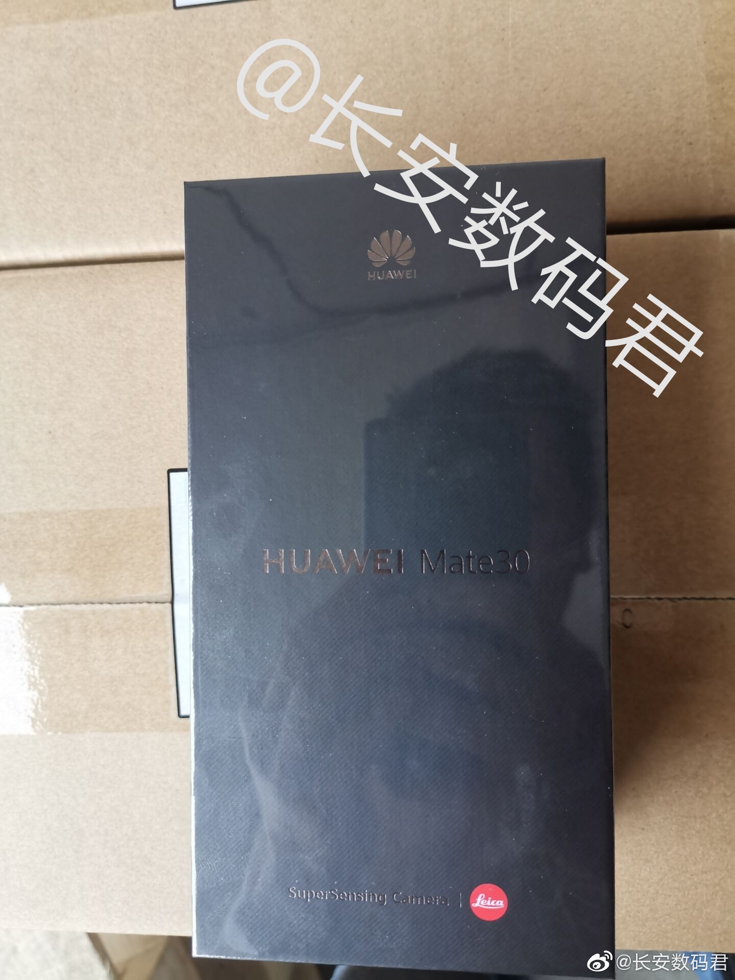 W sieci pojawiy si zdjcia opakowania Huawei Mate 30