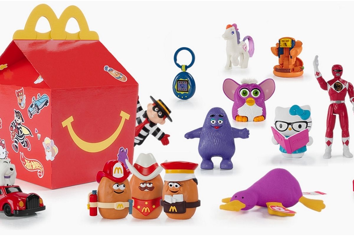 Plastikowe zabawki znikają z zestawów Happy Meal simlock24.pl