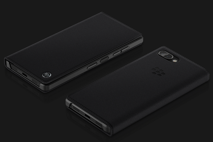 Dwie nowe, oficjalne etui dla BlackBerry Key2